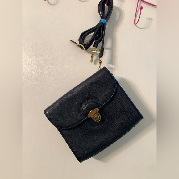 Navy crossbody - Picture 2 of 6